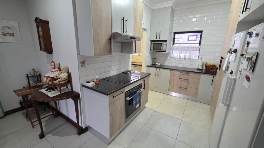 3 Bedroom Property for Sale in Melodie North West